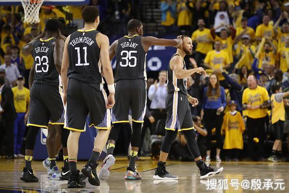  黄蜂终结勇士客场十二连胜纪录